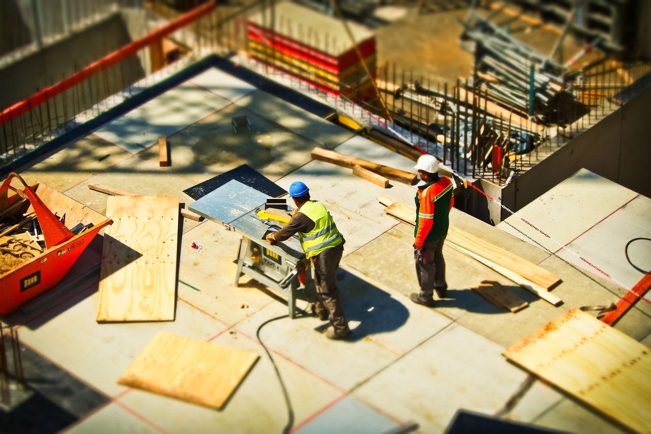 Dietro un cantiere ben riuscito: organizzazione, competenze e responsabilità nel lavoro edilizio